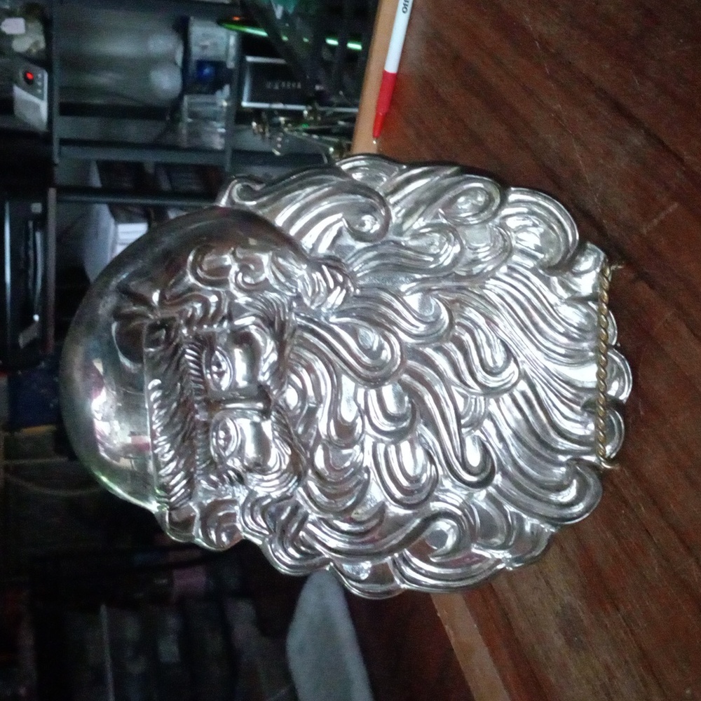 Vtg Santa Claus face, metal.